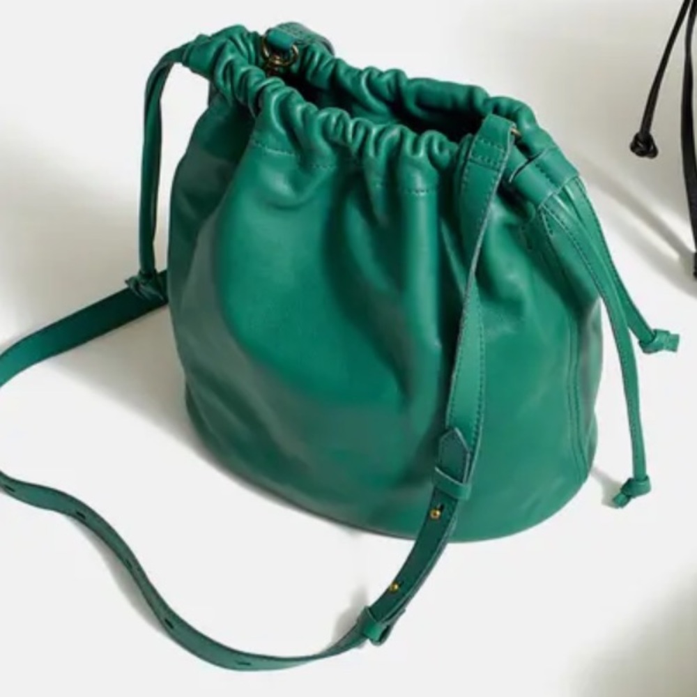 Madewell Piazza Leather Bucket Bag